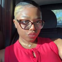 Sitter Profile Image: umayrah d.