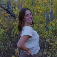 Sitter Profile Image: Carly M.