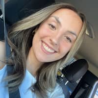 Sitter Profile Image: Stephanie Z.