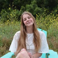 Sitter Profile Image: Chloe K.