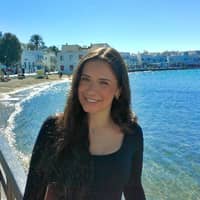 Sitter Profile Image: McKenna O.