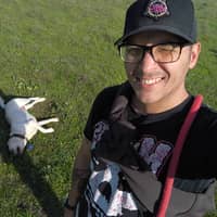 Sitter Profile Image: Luis P.