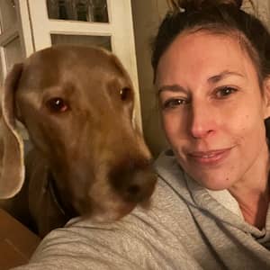 Sitter Profile Image: Alice L.