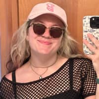 Sitter Profile Image: Leia C.