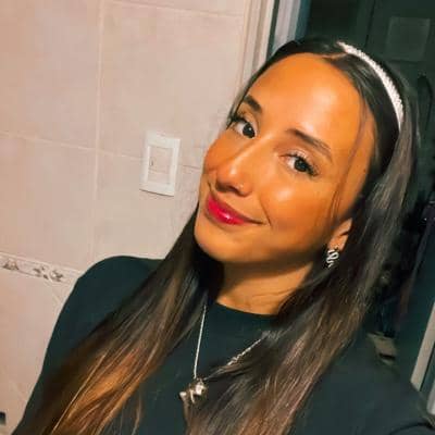 Paula B. | Cuntis, Spain | Rover.com