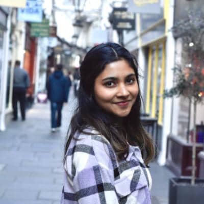 Sitter Profile Image: Heleena A.
