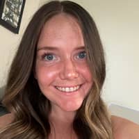 Sitter Profile Image: Becca E.