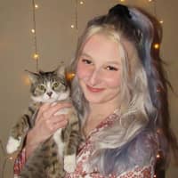 Sitter Profile Image: Malery S.