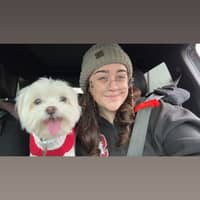 Sitter Profile Image: Mia M.