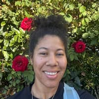 Sitter Profile Image: Devon L.