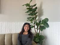 Sitter Profile Image: Areli E.