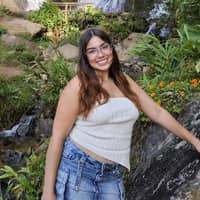 Sitter Profile Image: Mariana N.