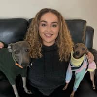 Sitter Profile Image: Diana E.