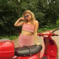 Sitter Profile Image: Anya E.