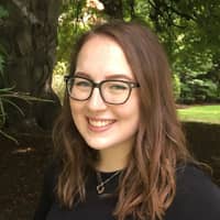 Sitter Profile Image: Grace F.