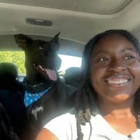 Sitter Profile Image: Shanae R.