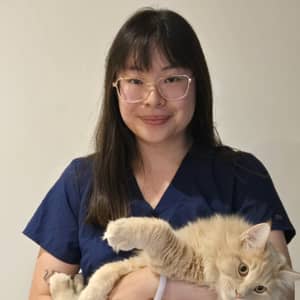 Sitter Profile Image: Ring C.