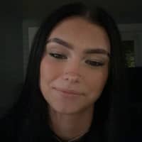 Sitter Profile Image: Taryn S.