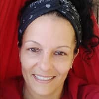 Sitter Profile Image: Lauren & Deinys V.