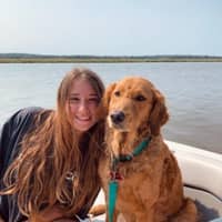 Sitter Profile Image: Hayley W.