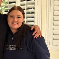 Sitter Profile Image: tylee g.