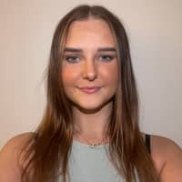 Sitter Profile Image: Abigail C.