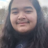 Sitter Profile Image: Julian V.