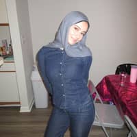 Sitter Profile Image: Hana A.