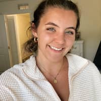 Sitter Profile Image: Ally W.