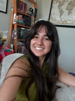 Sitter Profile Image: Emika S.