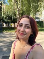 Sitterprofilbild: Elif K.