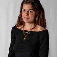 Sitter Profile Image: Maria J.