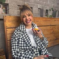 Sitter Profile Image: Naomi C.