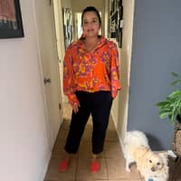 Sitter Profile Image: Luz Mery m.