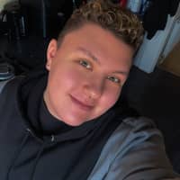 Sitter Profile Image: Charlie R.