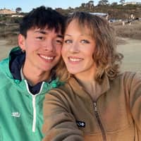 Sitter Profile Image: Logan & Lindsey C.