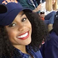 Sitter Profile Image: Quinesha B.