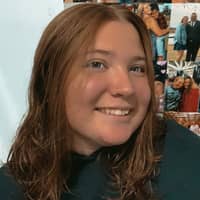 Sitter Profile Image: Carly M.