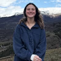 Sitter Profile Image: Emma A.