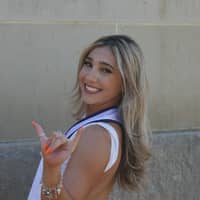 Sitter Profile Image: Lauren I.