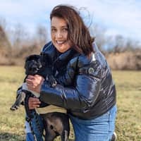 Sitter Profile Image: Theresa S.