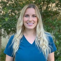 Sitter Profile Image: Amanda D.