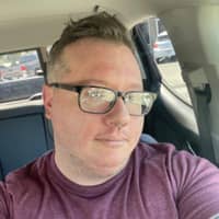 Sitter Profile Image: Brett W.