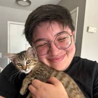 Sitter Profile Image: Adrien R.