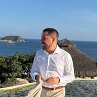 Sitter Profile Image: Fernando A.