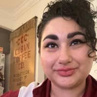 Sitter Profile Image: Suzanna E.