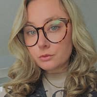 Sitter Profile Image: Amanda B.