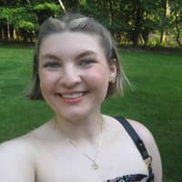 Sitter Profile Image: Annabelle D.