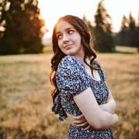 Sitter Profile Image: Madison H.