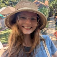 Sitter Profile Image: Emma Joy B.